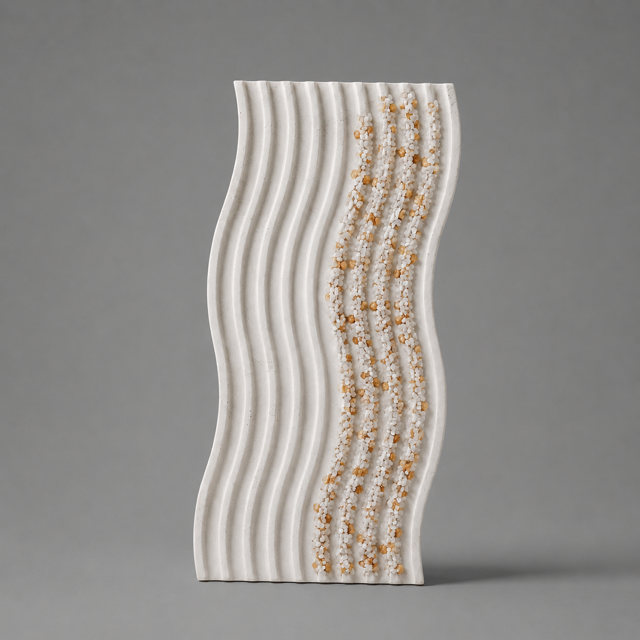 Wavy tray